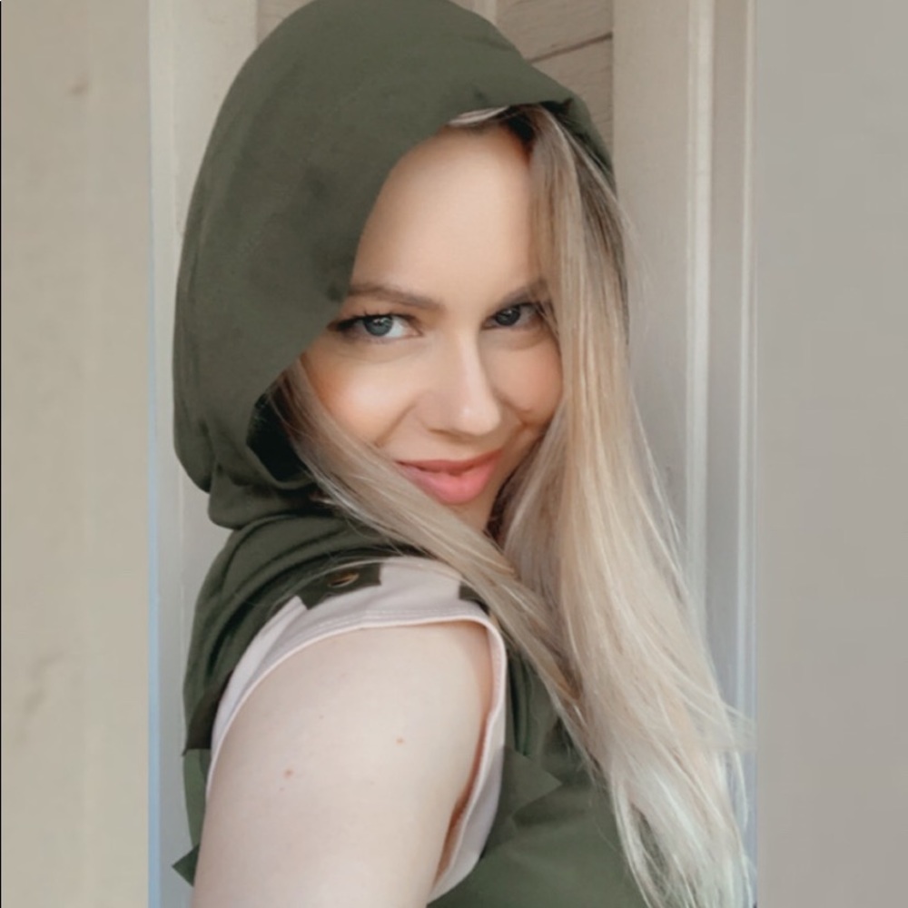 Meet your Posher, Bridget